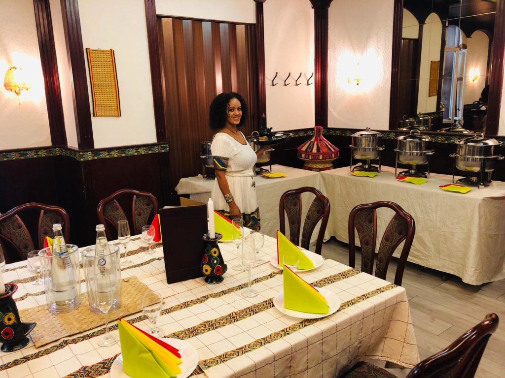 Addis Abeba Berlin Restaurant Innen